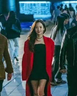 Koreyscha uslubdagi firibgarlar / Koreyalik firibgarlar (2025) 1-2-3-4-5-6-7-8-9-10-11-12-13-14-15 Qism Korea seriali Barcha qismlar 2025 HD skachat